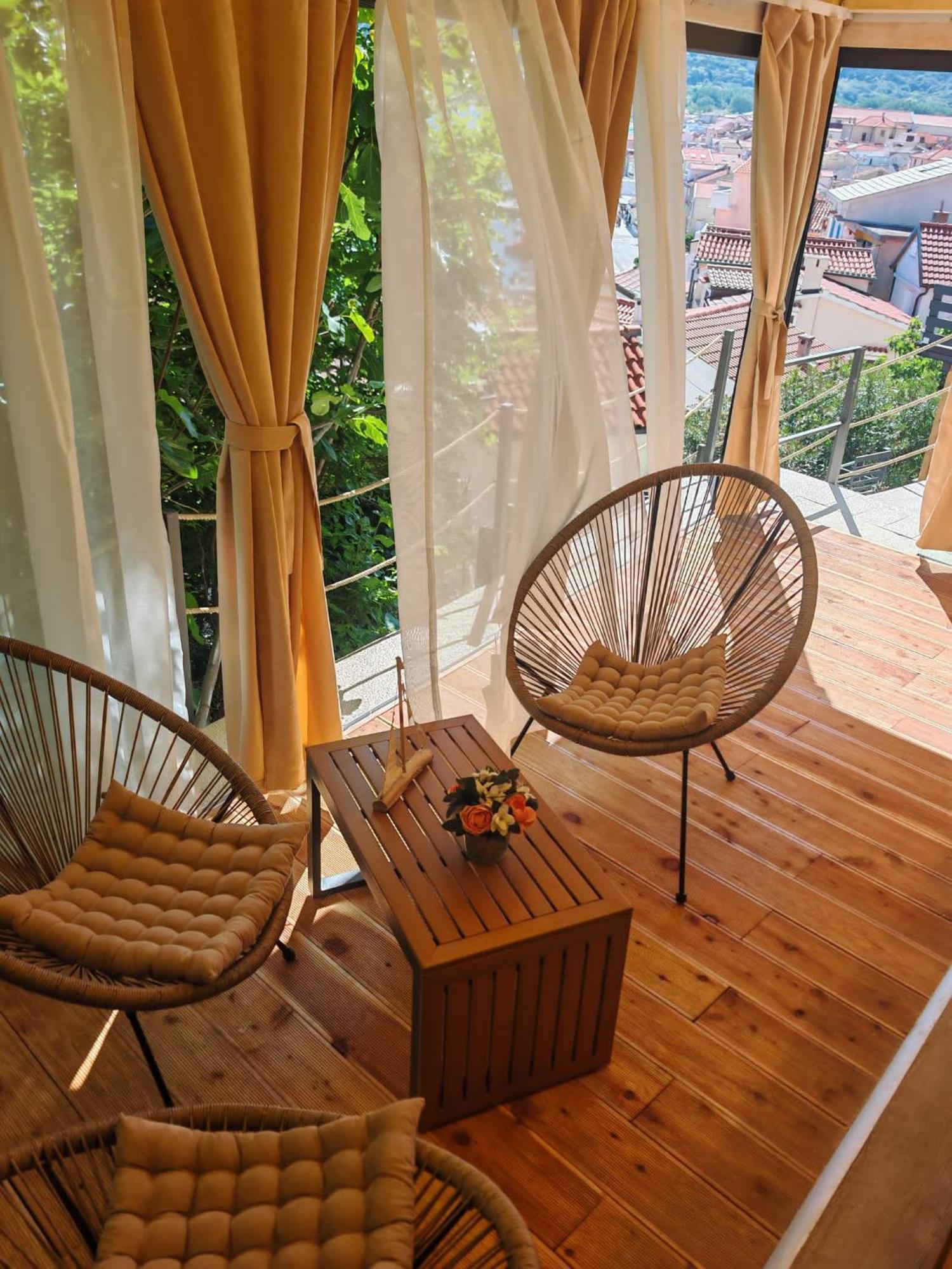 Lavender Villa บัชกา ภายนอก รูปภาพ