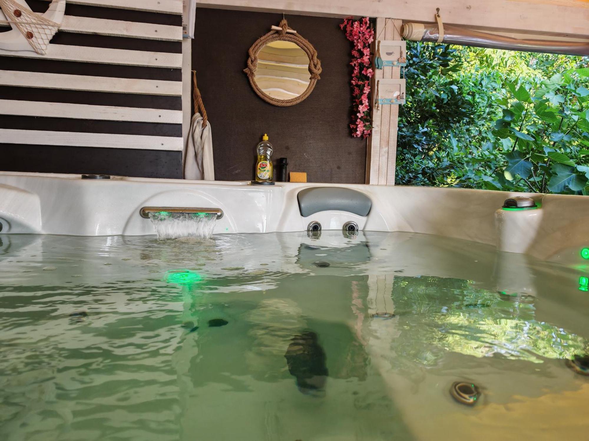 Lavender Villa บัชกา ภายนอก รูปภาพ