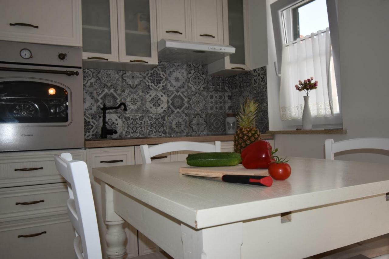 Lavender Villa บัชกา ภายนอก รูปภาพ
